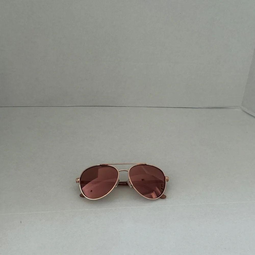 PIRANHA Sofia Aviator Sunglasses.‎